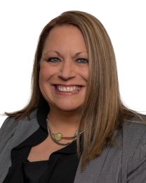 Shelley Pulaski Portrait Into Lens 2025 Cropped